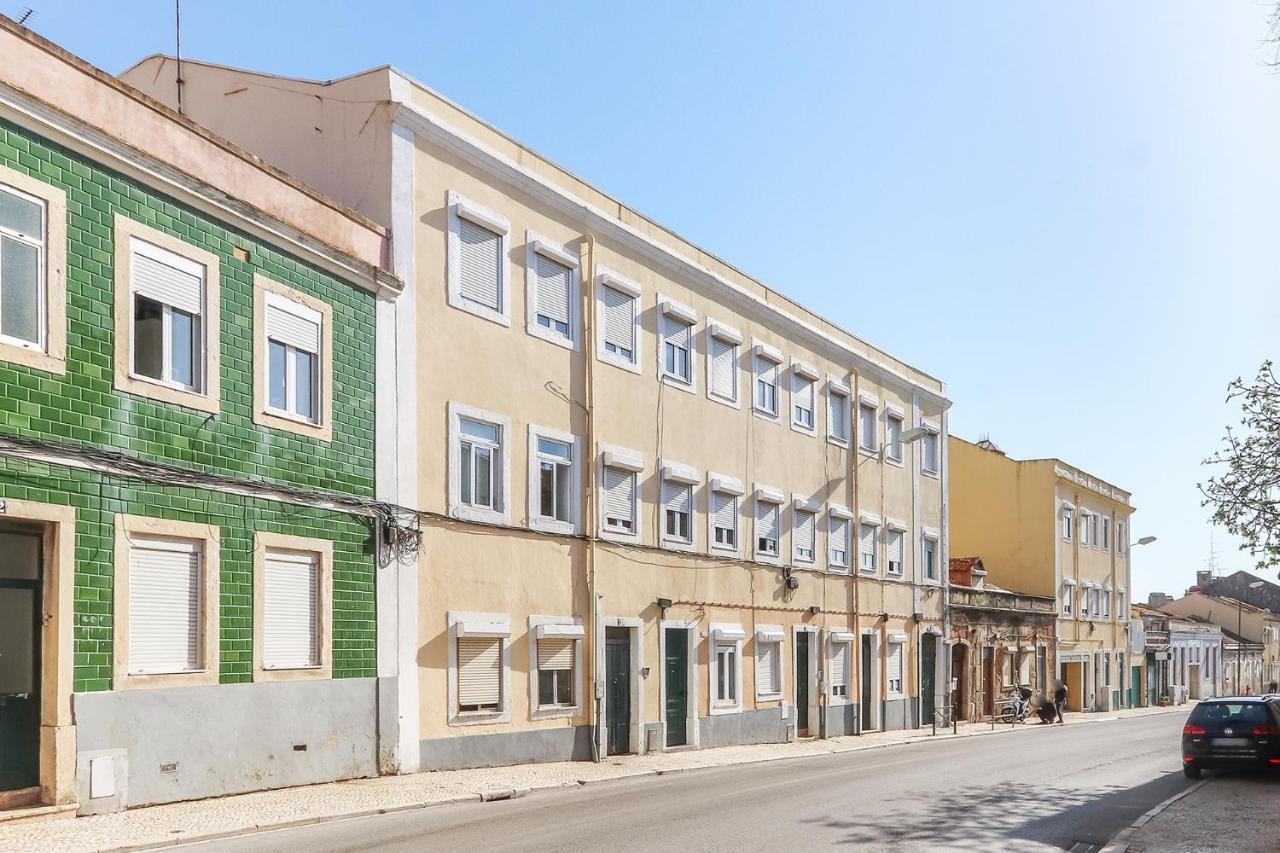 Vita Portucale ! Stylish Apartment Campo Ourique Lisboa Kültér fotó