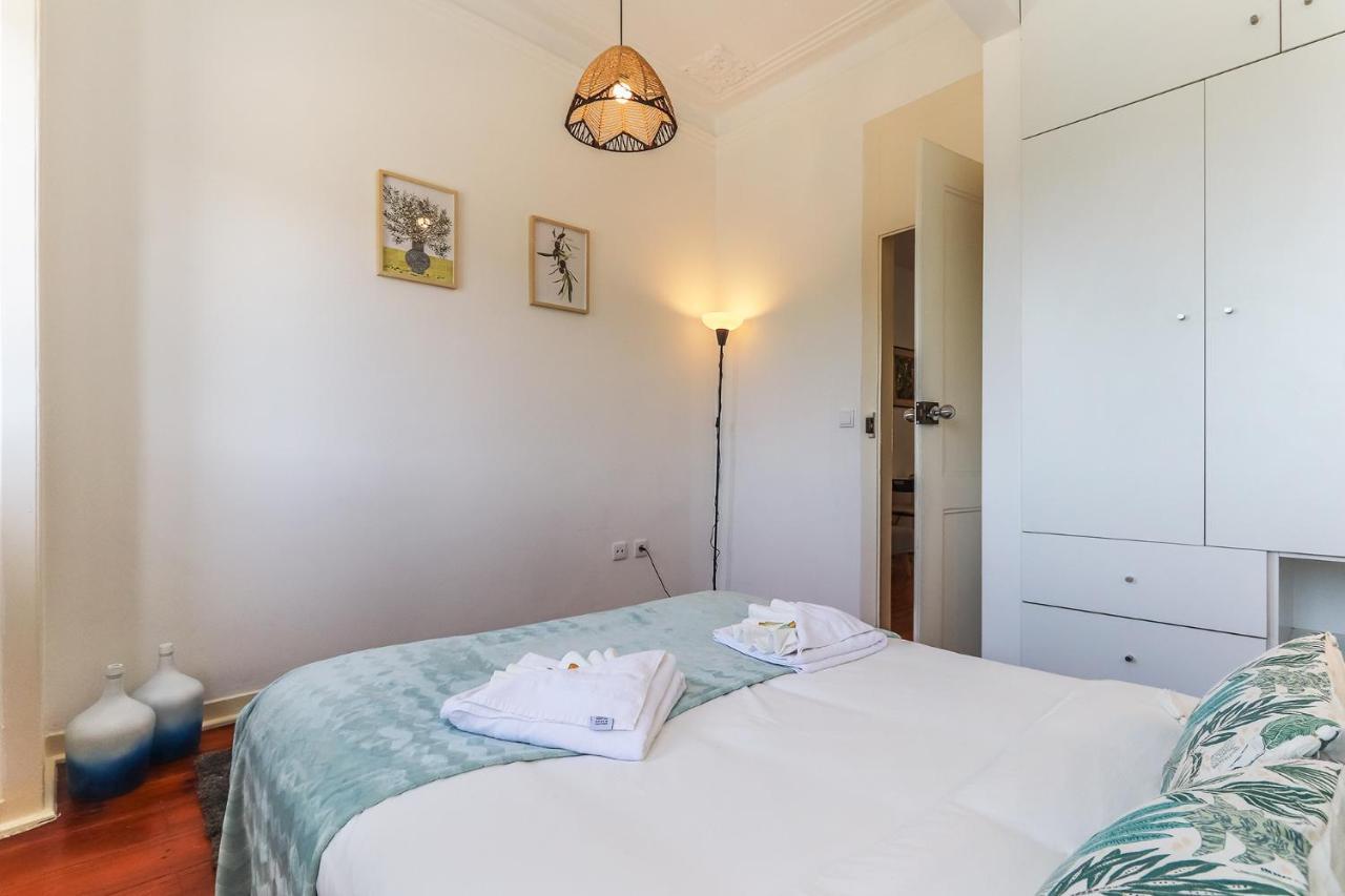 Vita Portucale ! Stylish Apartment Campo Ourique Lisboa Kültér fotó